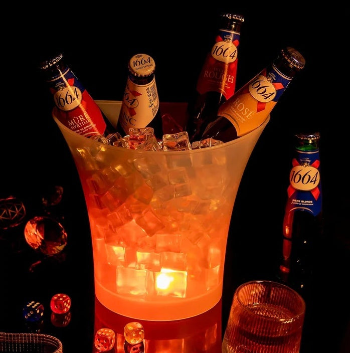 Frapiera 5 / 7 litri, boxa Bluetooth integrata, LED multicolor, plastic impermeabil