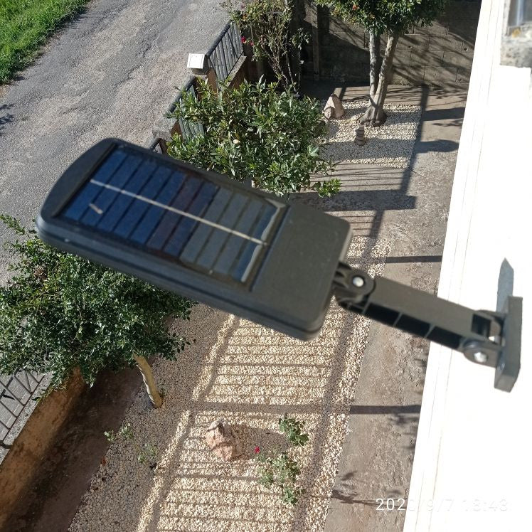 SET 10 LAMPI SOLARE TIP STRADAL 30W CU TELECOMANDA